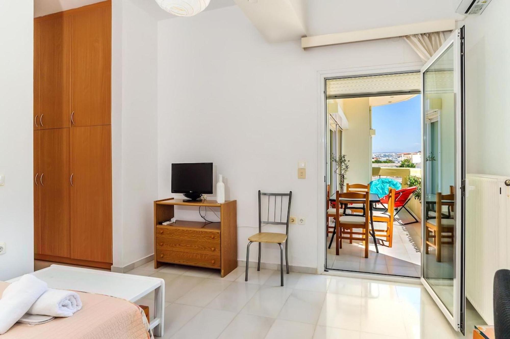 Apartment Marele Center By Cretan *