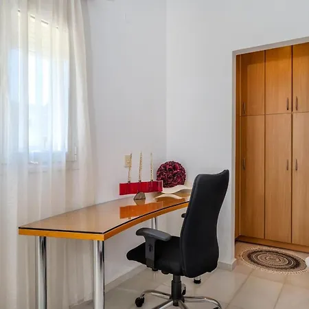 Marele Apartment City Center By Cretan Houses Iraklion Buitenkant foto