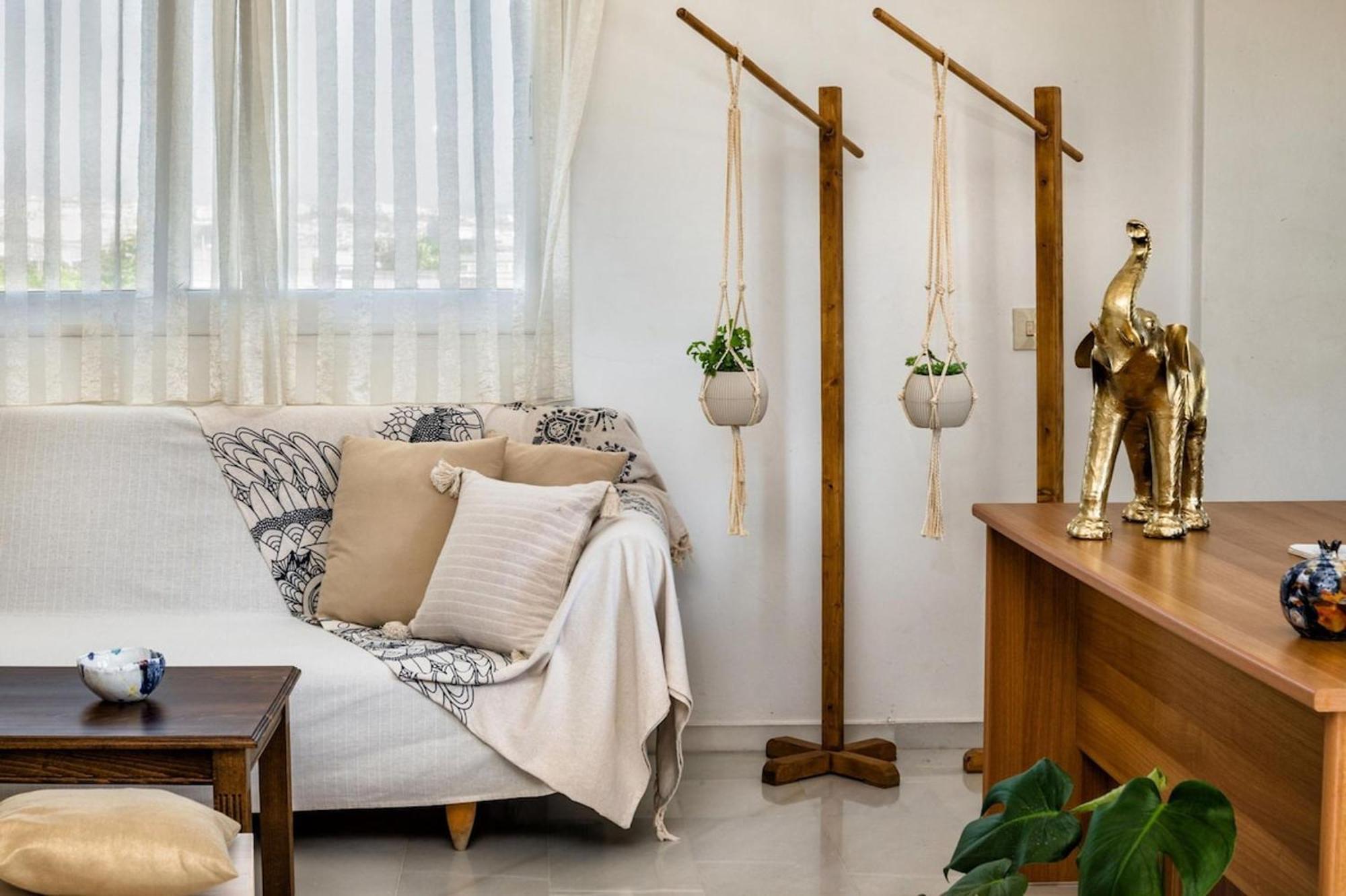 Apartment Marele Center By Cretan